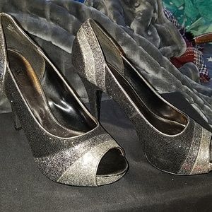 Worthington Black/Silver Sparkly Heels!
